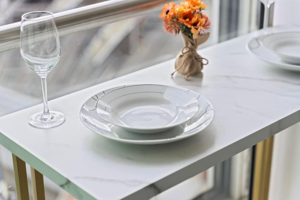 Luxury Rotunda With Free Voucher In New Street Apartamento Birmingham