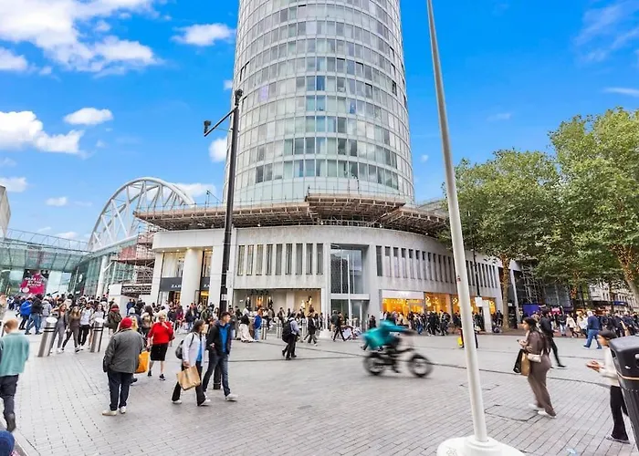 Luxury Rotunda Studio With Free Voucher In New Street